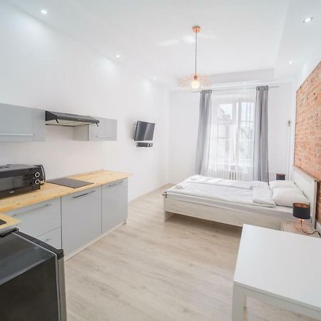 White Vision Apartment Οπόλε Εξωτερικό φωτογραφία